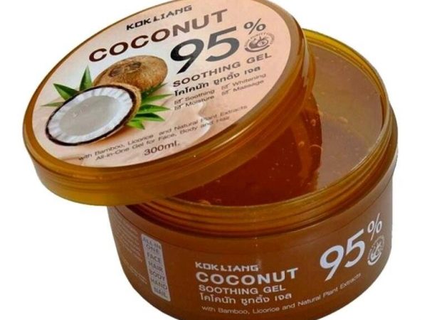 Гель смягчающий с гиалуроновой кислотой для сухой кожи Kokliang Coconut 95% Soothing Gel, 300 мл. Таиланд