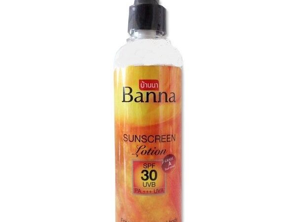 Солнцезащитный лосьон для тела Banna Sunscreen Lotion SPF 30, 360 мл., Таиланд