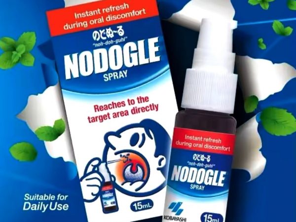 Спрей от боли в горле Kobayashi Nodogle Mouth Spray, 15 мл. Япония